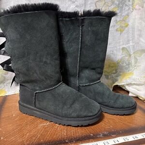 UGG Australia Womens Size 4 Black Suede Sheepskin Tall Boots Pull On Bows